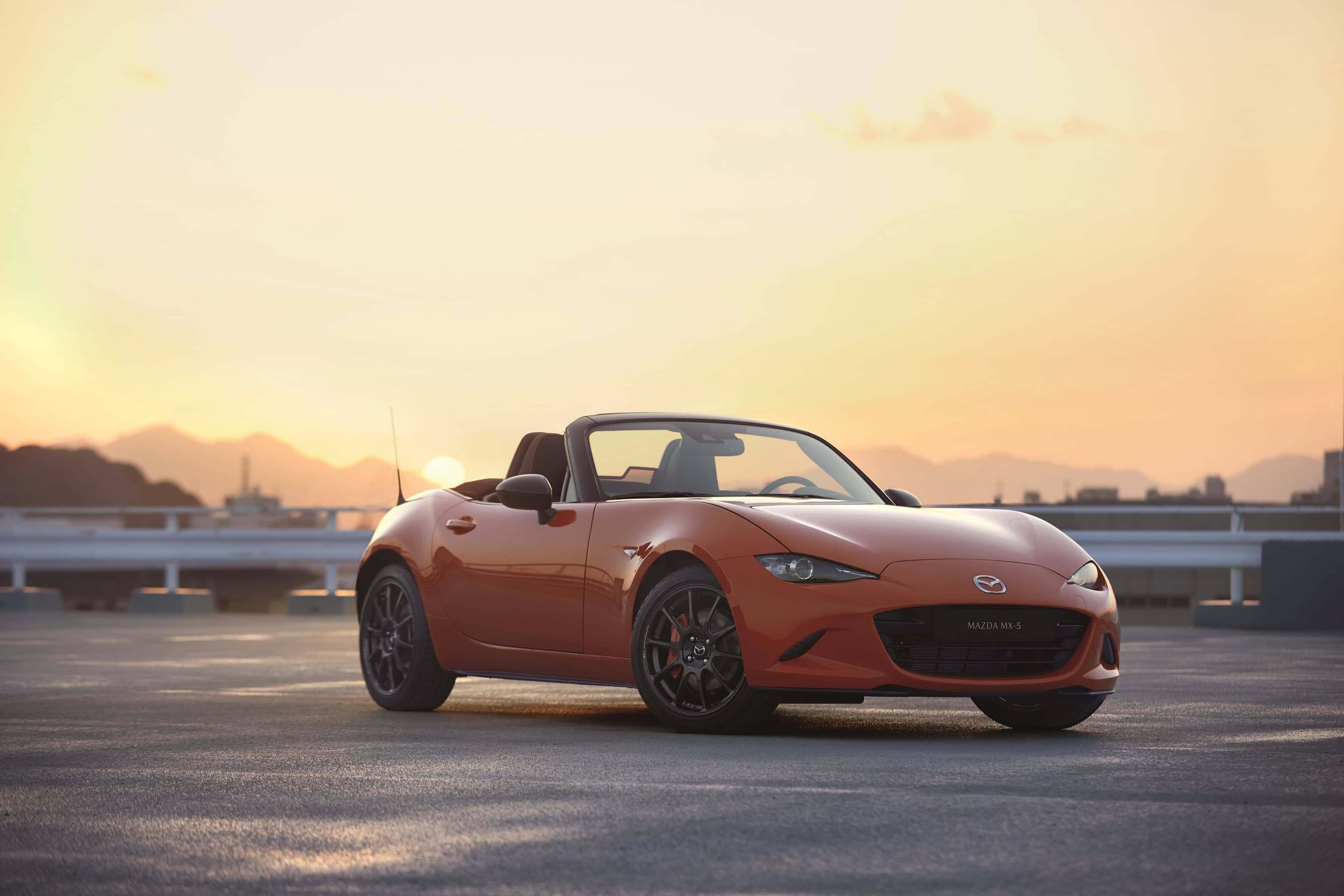 Maz1901 2019 Mx 5 Roadster Softtop Rf 19Cy 30Th Sv Us Lhd C10 Ext Fq 39L Lhd Min